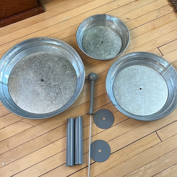 3 Tier Metal Tray, Indoor & Outdoor Use, like new, farmhouse style - Picture 10 of 10